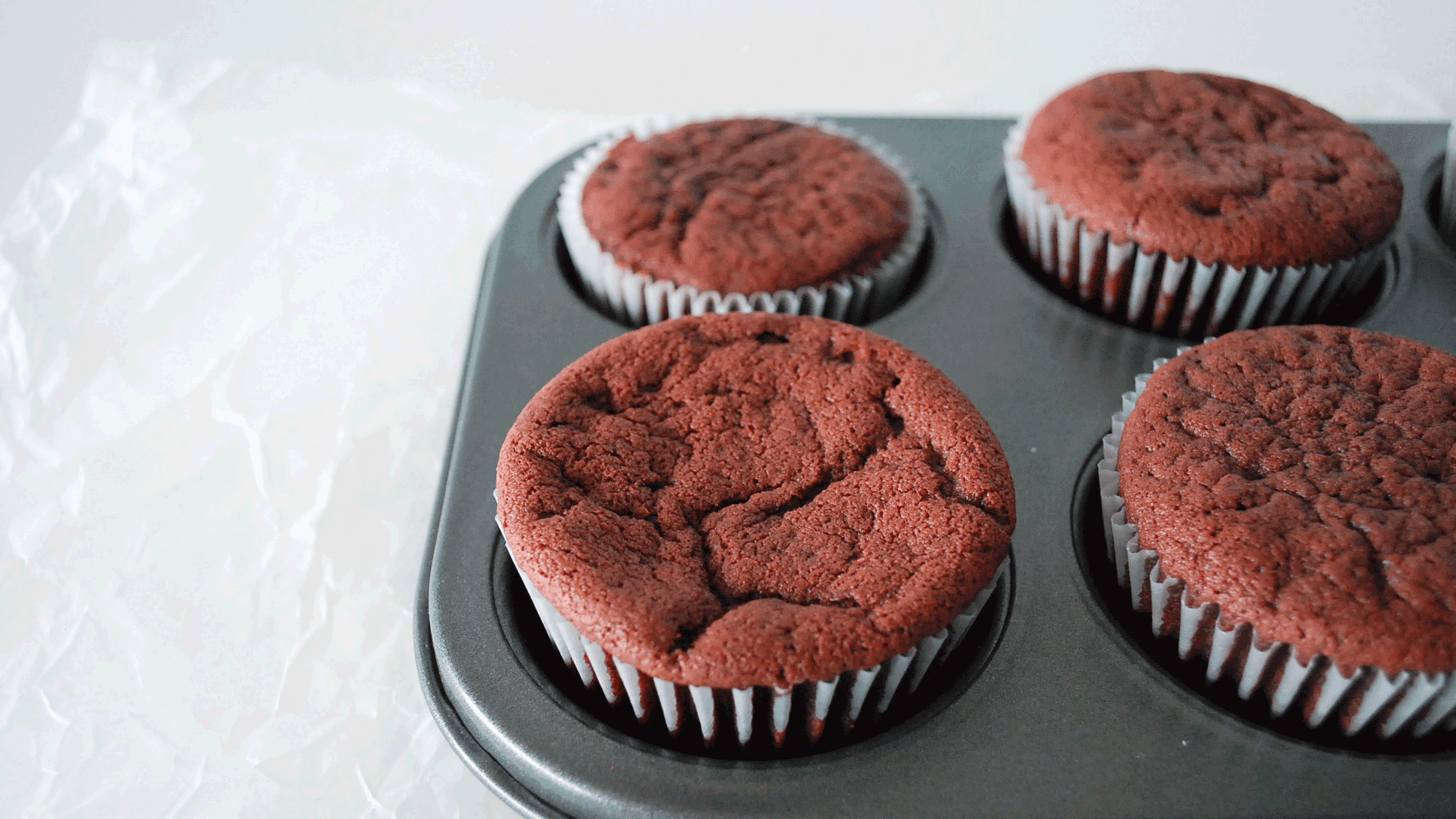 kitchen-whiskers-red-velvet-cupcakes-bare